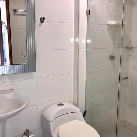 Apartamento Apartamento Totalmente Equipado A Media Cuadra De La Playa Del Laguito *