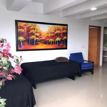 Apartamento Totalmente Equipado A Media Cuadra De La Playa Del Laguito Apartamento *