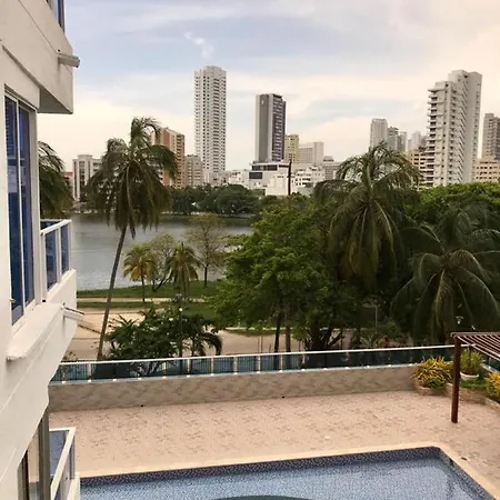 Apartamento Apartamento Totalmente Equipado A Media Cuadra De La Playa Del Laguito