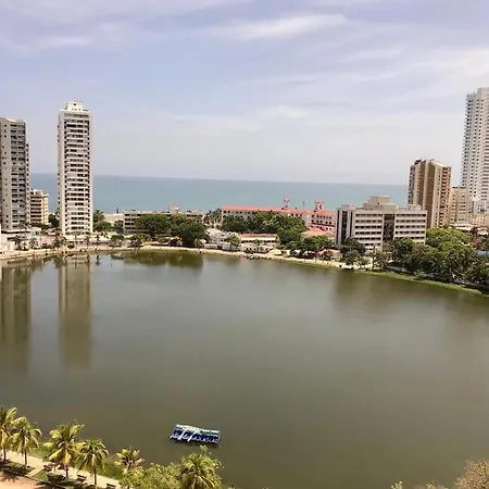Apartamento Totalmente Equipado A Media Cuadra De La Playa Del Laguito * Cartagena